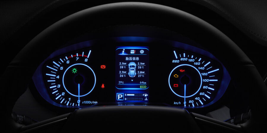 عکس داخل لیفان X70