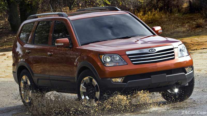 مقایسه کیا موهاوی 6 سیلندر با هیوندای IX55 و کیا موهاوی ۸ سیلندر V8