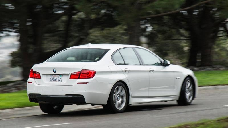 مقایسه ب‌ام‌و سری 5 سدان 523i با مرسدس بنز کلاس E E350