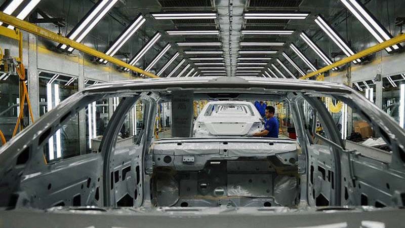 موافقت مجلس با واردات مدیریت شده خودرو با رویکرد تقویت تولید انجام گرفت