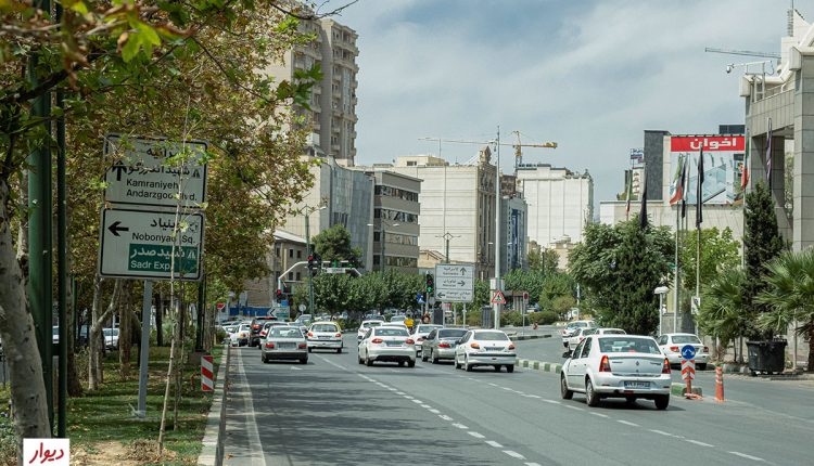 خیابانی در محله فرمانیه تهران
