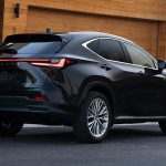 نمای عقب لکسوس NX مدل ۲۰۲۲