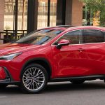 نمای روبه‌رو لکسوس NX مدل ۲۰۲۲