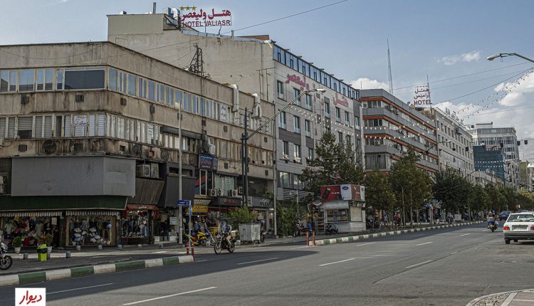 خیابان منتهی به میدان ولیعصر تهران