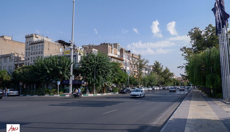 خیابانی در محله نارمک تهران