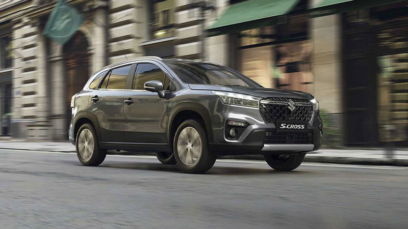 سوزوکی SX4 S-Cross مدل ۲۰۲۲ از روبه‌رو