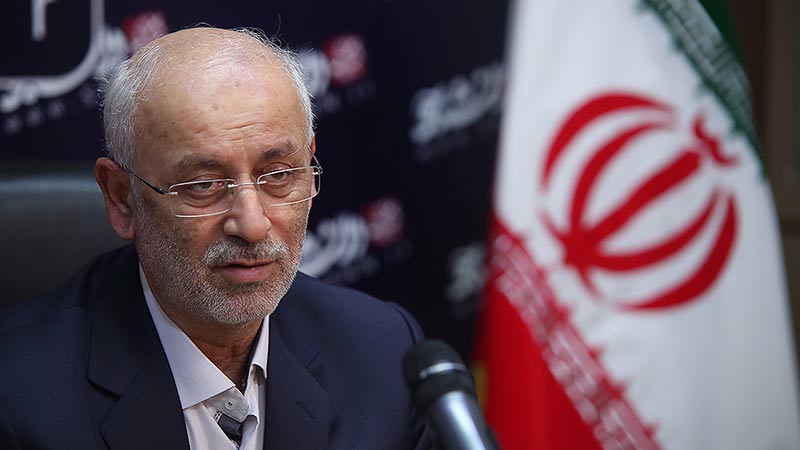 اکبری تالارپشتی: واردات خودروی دست دوم توهین به مردم است