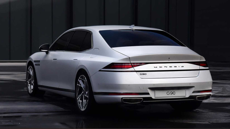 نمای عقب جنسیس G90